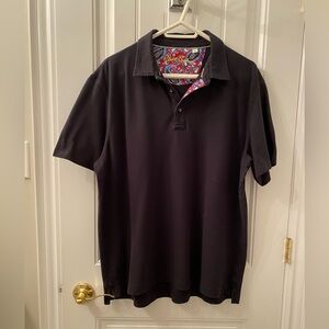 EUC Men's Size XL Black Robert Graham White Skulls Short Sleeve Polo Shirt